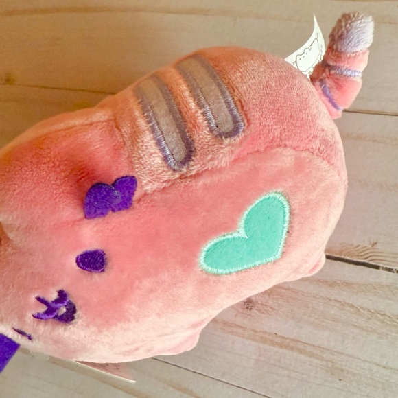 NWT Gund Pusheen Pink Plush with Turquoise Heart - Picture 2 of 7